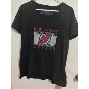 Original NJ DEVILS Calhoun Surf And Skate L NHL T-Shirt New With Tags!
